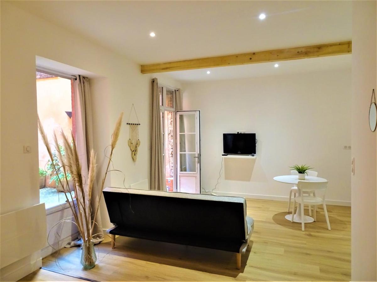 شقة Sublime Cocon Pour 2 Aux Portes De La Place Nationale - Proximite Immediate Toutes Commodites Et Sites D'Interets مونْتوبا المظهر الخارجي الصورة